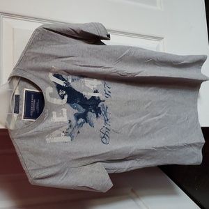 American Eagle T-Shirt
